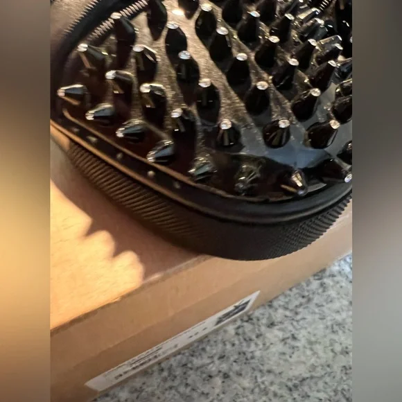 Christian Louboutin “Loubille Flat/Pat/VV/Calf/GG” - Picture 8 of 11